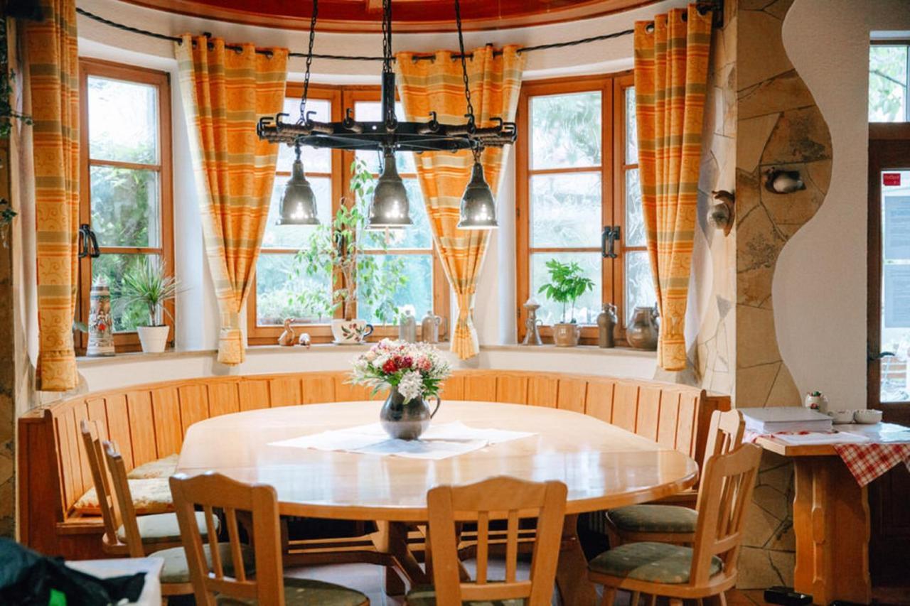 Herrenschenke-Cafe Eiring Konigsberg in Bayern Luaran gambar